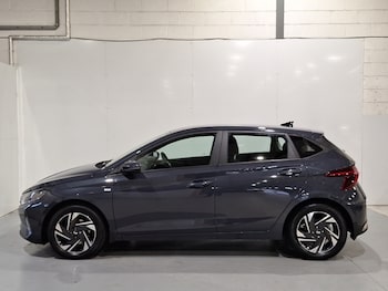Used Hyundai i20 2023 for sale - 76107903: Photo 4