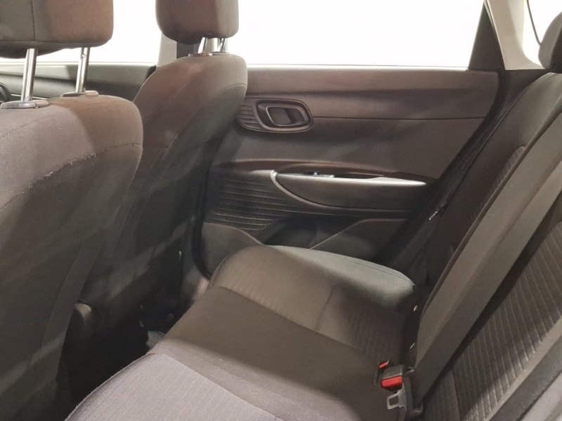 Used Hyundai i20 2023 for sale - 76107903: Photo 6