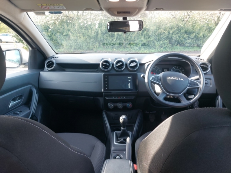 Used Dacia Duster 2023 for sale - 78146463: Photo 2