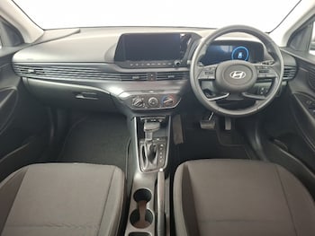 Used Hyundai i20 2024 for sale - 78853097: Photo