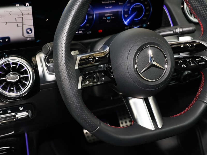 Used Mercedes-Benz EQB 2024 for sale - 76838648: Photo 10