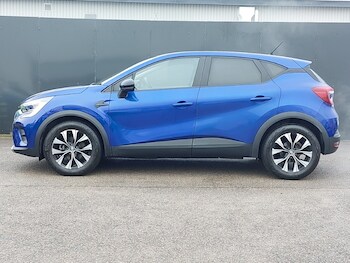 Used Renault Captur 2024 for sale - 77253074: Photo