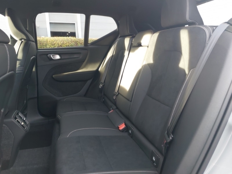 Used Volvo XC40 2025 for sale - 76555692: Photo 6