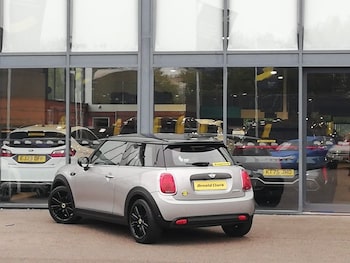 Used MINI Hatch 2023 for sale - 79545905: Photo