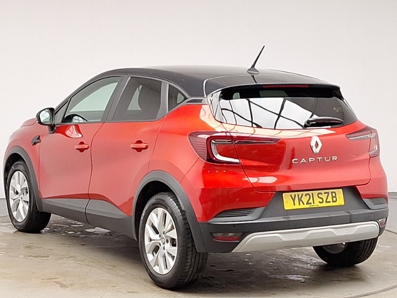 Used Renault Captur 2021 for sale - 76849477: Photo 3