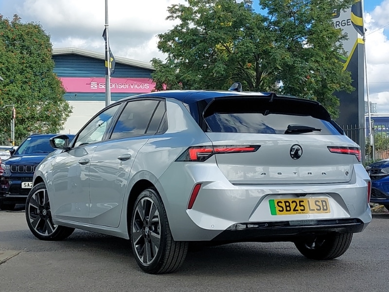 Used Vauxhall Astra 2025 for sale - 77480556: Photo 3
