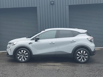 Used Renault Captur 2025 for sale - 77704554: Photo