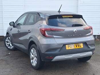 Used Renault Captur 2021 for sale - 77190242: Photo