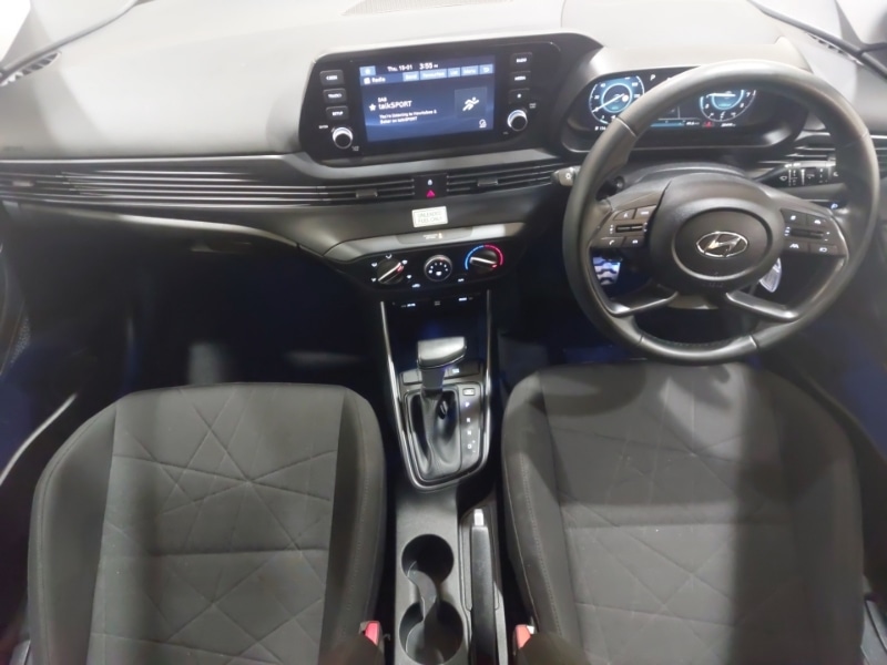 Used Hyundai BAYON 2023 for sale - 77214445: Photo 2