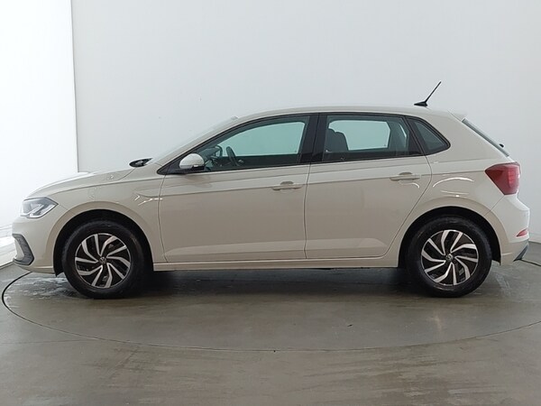 Used Volkswagen Polo 2024 for sale - 76160089: Photo 4