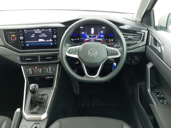 Used Volkswagen Polo 2024 for sale - 76160089: Photo 7