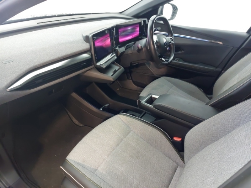 Used Renault Megane E Tech 2023 for sale - 76764331: Photo 5