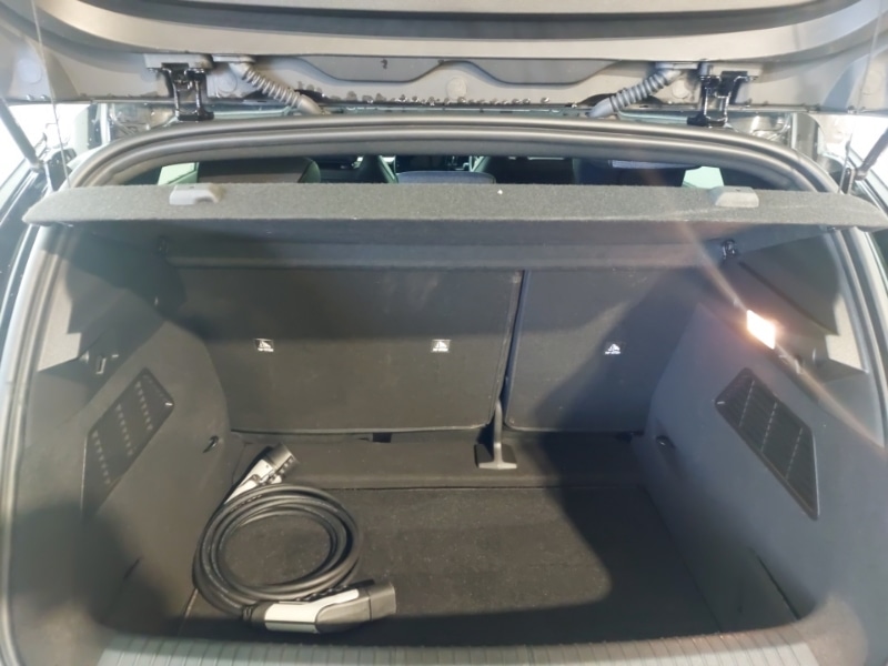 Used Renault Megane E Tech 2023 for sale - 76764331: Photo 8