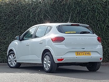 Used Dacia Sandero 2023 for sale - 77284908: Photo