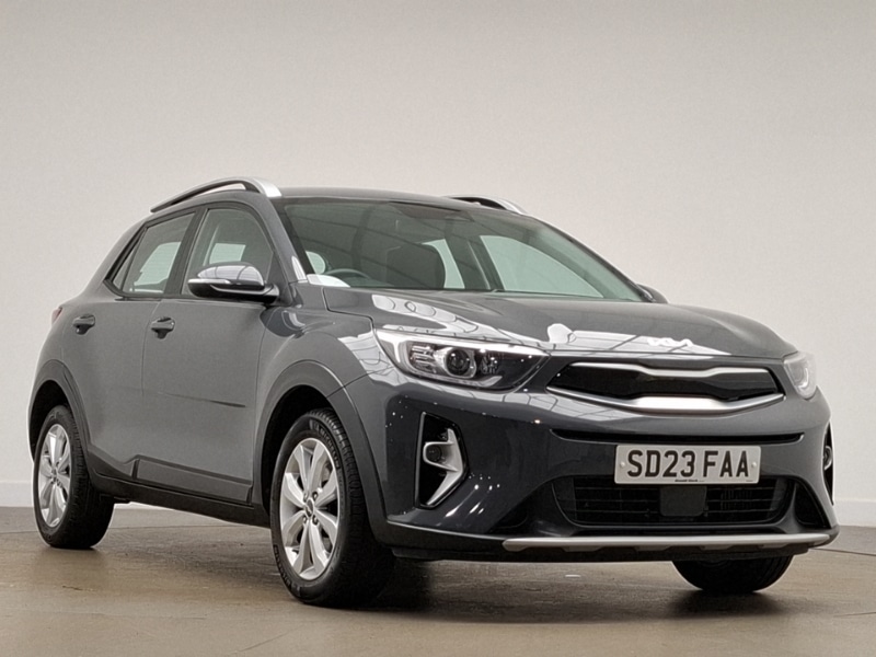 Used Kia Stonic 2023 for sale - 76383632: Photo 1