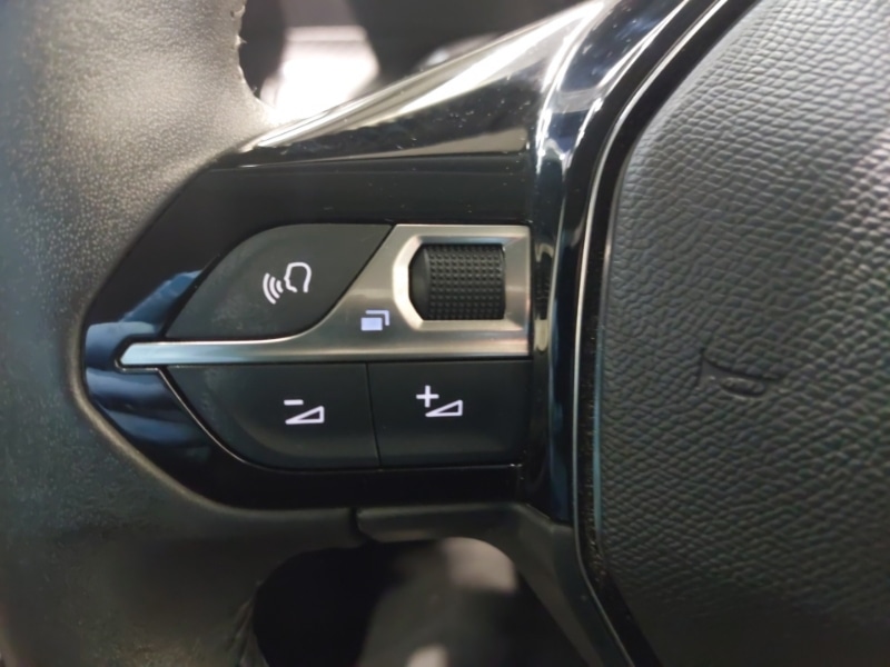 Used Peugeot 2008 2022 for sale - 78146705: Photo 12