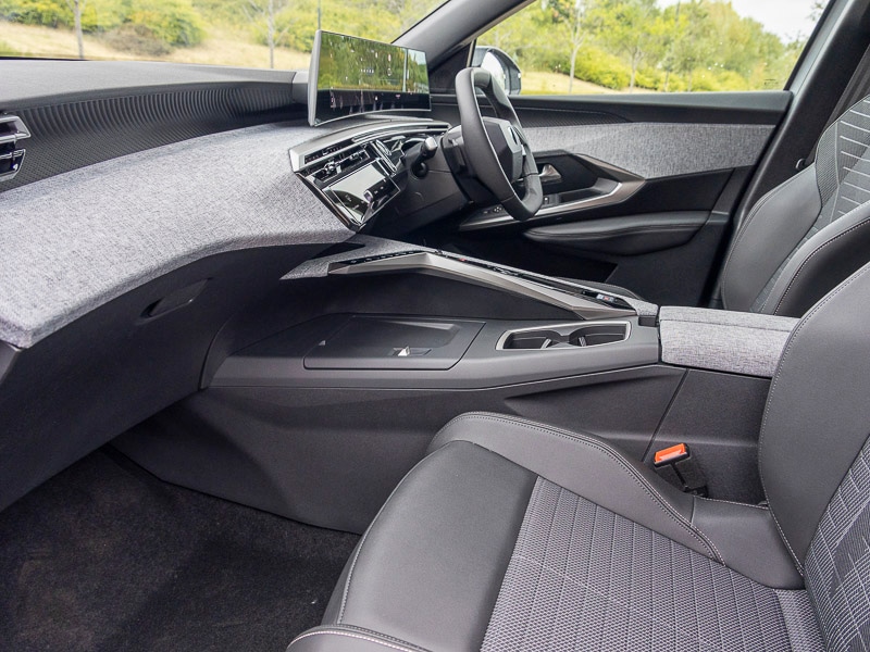 Used Peugeot 3008 2025 for sale - 76827390: Photo 5