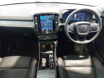 Used Volvo XC40 2024 for sale - 77242198: Photo