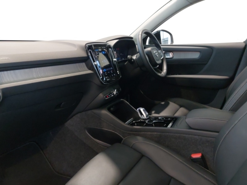 Used Volvo XC40 2024 for sale - 77242198: Photo 5