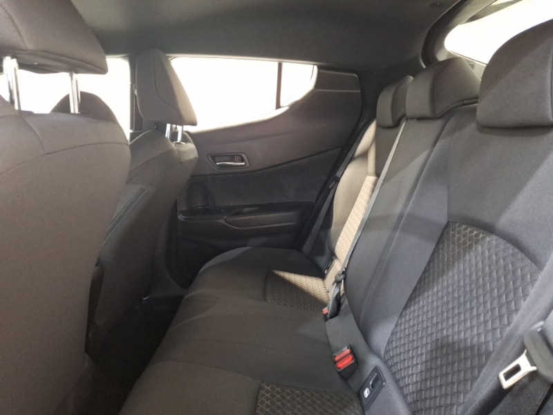 Used Toyota C-HR 2023 for sale - 77955536: Photo 6