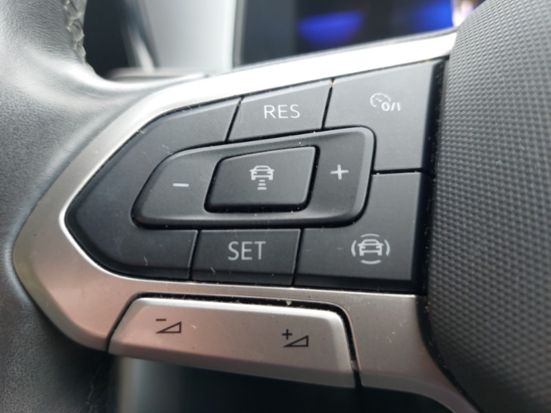 Used Volkswagen T-Roc 2022 for sale - 76583847: Photo 12