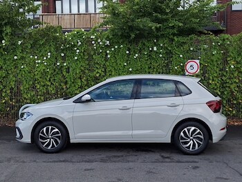 Used Volkswagen Polo 2024 for sale - 78795231: Photo