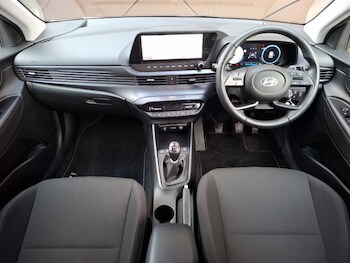 Used Hyundai i20 2025 for sale - 76800005: Photo