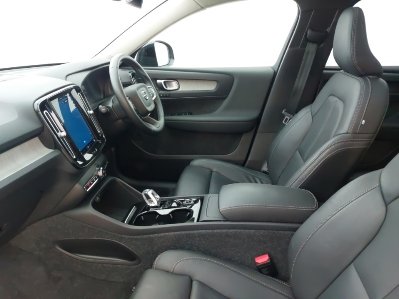 Used Volvo XC40 2024 for sale - 76786246: Photo 5