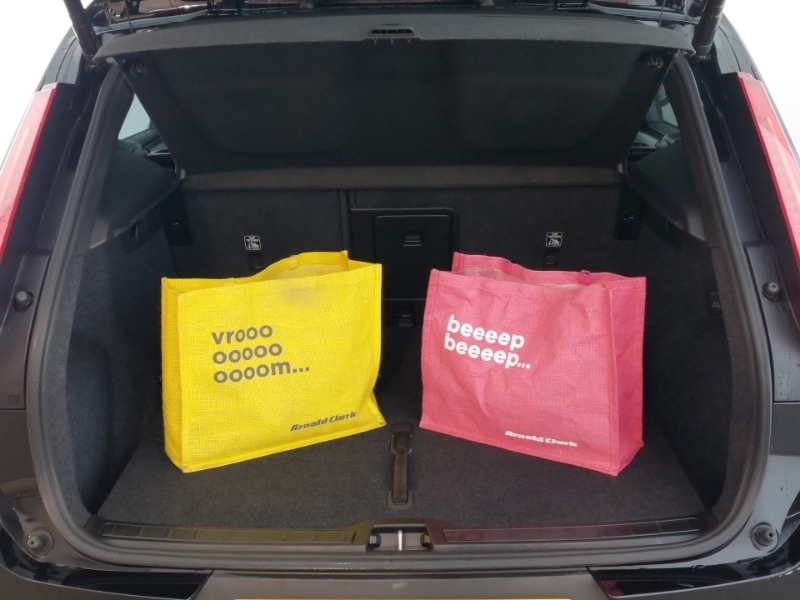 Used Volvo XC40 2024 for sale - 76786246: Photo 8