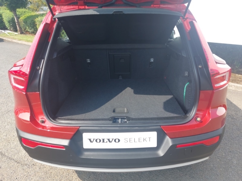 Used Volvo XC40 2022 for sale - 76893954: Photo 8