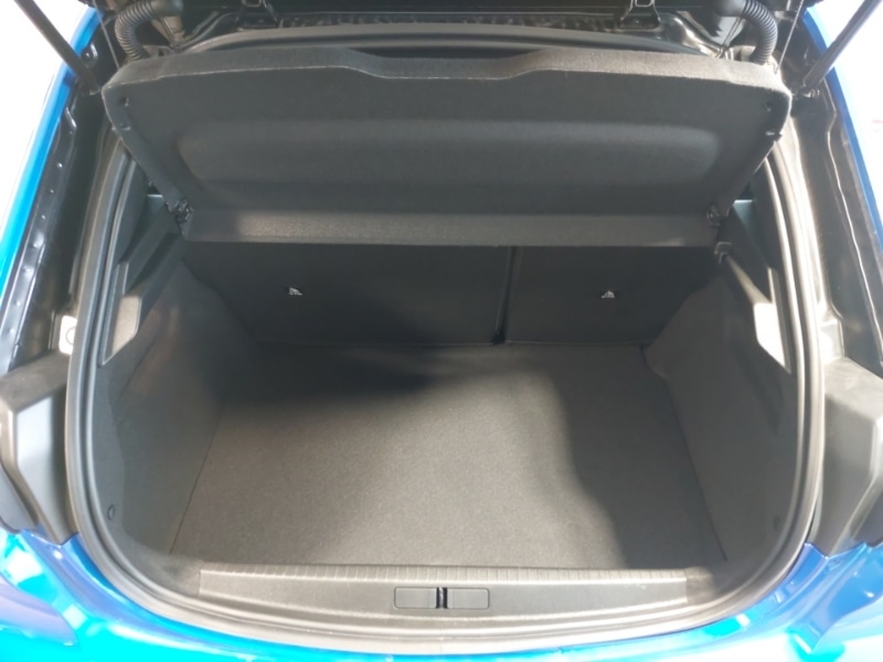 Used Peugeot 208 2024 for sale - 76160217: Photo 8