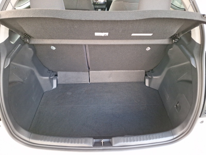 Used Toyota Yaris 2023 for sale - 77874798: Photo 8