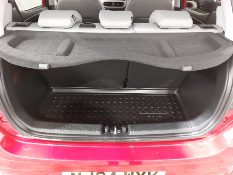 Used Hyundai i10 2024 for sale - 77856335: Photo 8