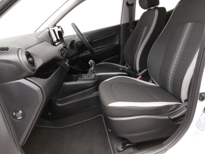 Used Hyundai i10 2024 for sale - 76778878: Photo 5