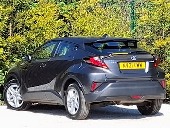 Used Toyota C-HR 2021 for sale - 78439177: Photo