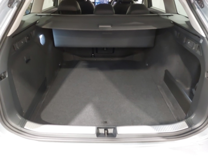 Used Skoda Superb 2024 for sale - 76199022: Photo 8