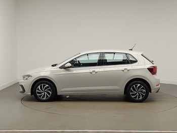 Used Volkswagen Polo 2024 for sale - 78827620: Photo