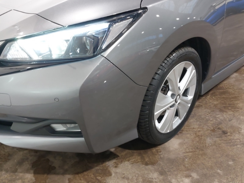 Used Nissan Leaf 2021 for sale - 76987502: Photo 12