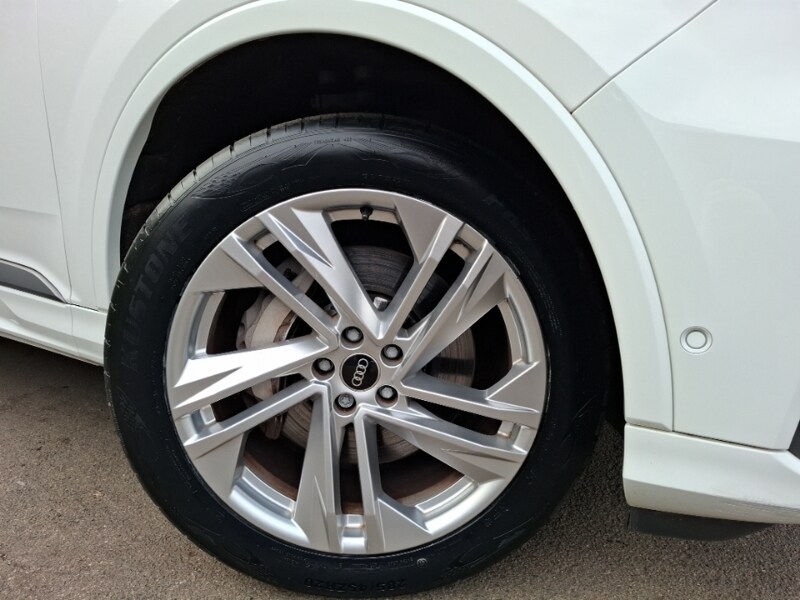 Used Audi Q7 2022 for sale - 77752539: Photo 9