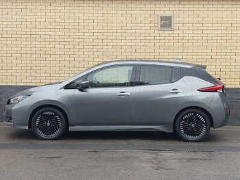 Used Nissan Leaf 2022 for sale - 77290077: Photo