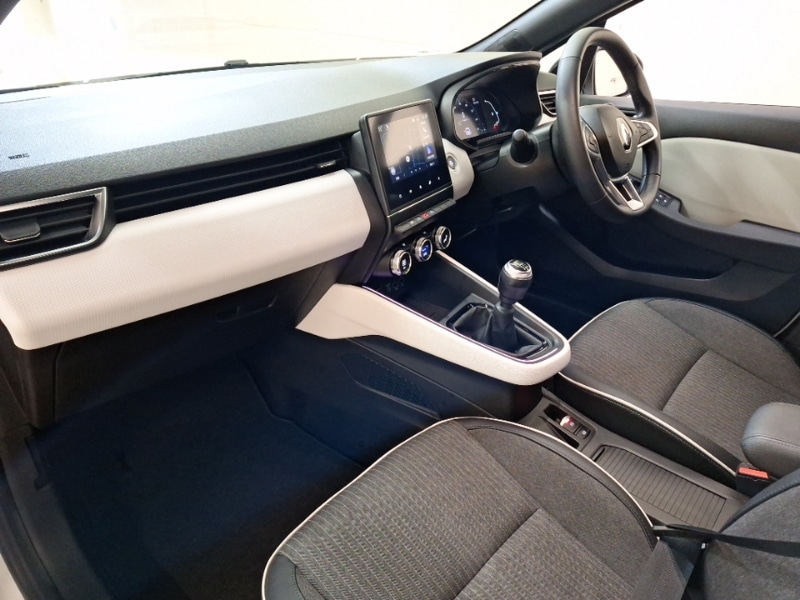 Used Renault Clio 2022 for sale - 76459674: Photo 5