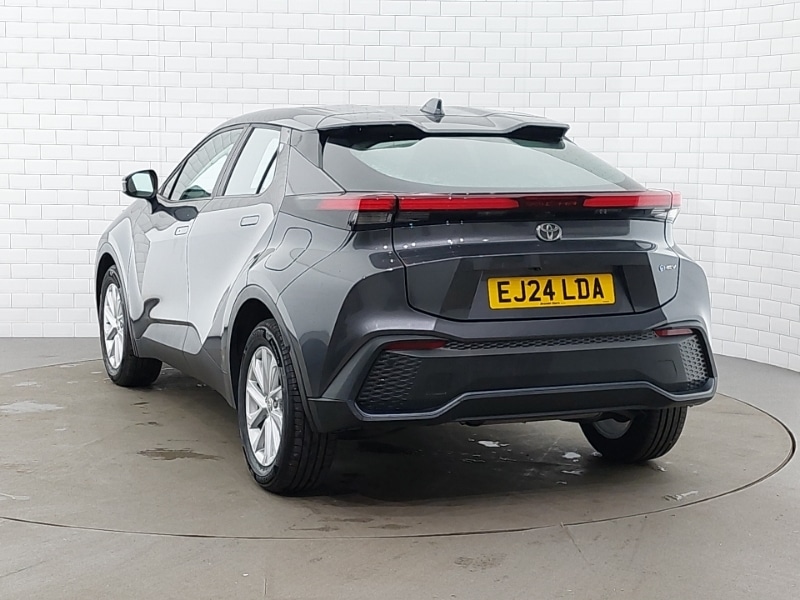 Used Toyota C-HR 2024 for sale - 77304641: Photo 3