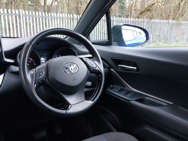 Used Toyota C-HR 2022 for sale - 76983679: Photo 10