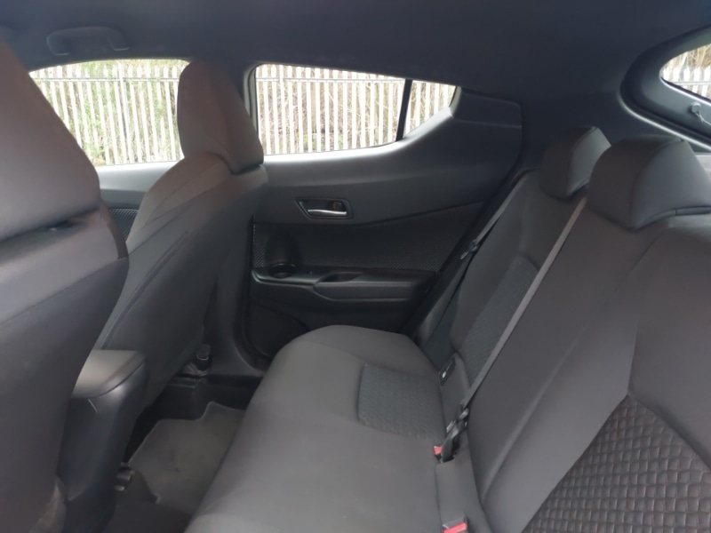 Used Toyota C-HR 2022 for sale - 76983679: Photo 6