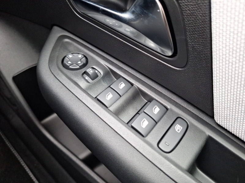 Used Citroen C4 2025 for sale - 76687903: Photo 12