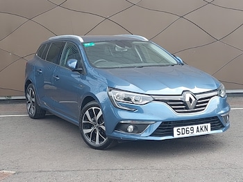 Used Renault Megane 2019 for sale - 75640171: Photo