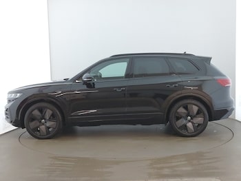 Used Volkswagen Touareg 2025 for sale - 78817075: Photo