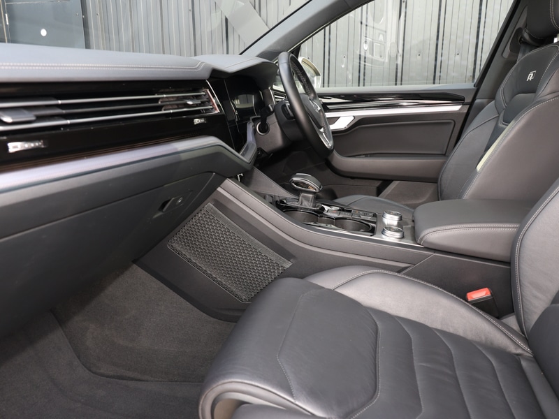 Used Volkswagen Touareg 2020 for sale - 77948735: Photo 4