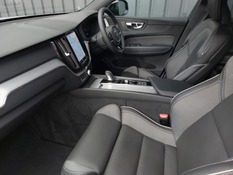 Used Volvo XC60 2022 for sale - 76479144: Photo 5