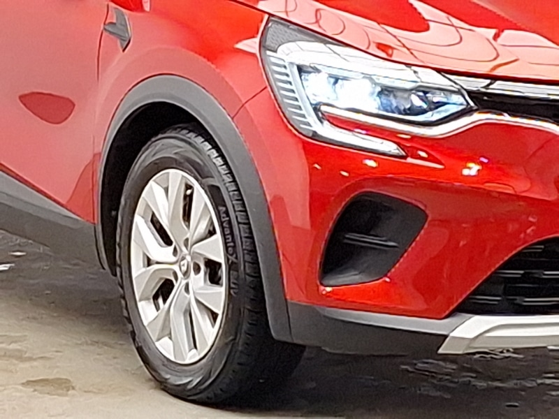 Used Renault Captur 2021 for sale - 76387636: Photo 9